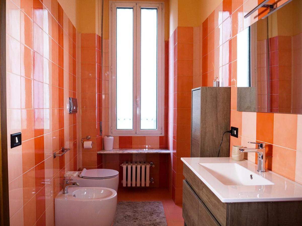 Wonderful Downtown Apartment-Hd Netflix, King-Size Bed, Two Minutes' Walk From Metro Milão Exterior foto